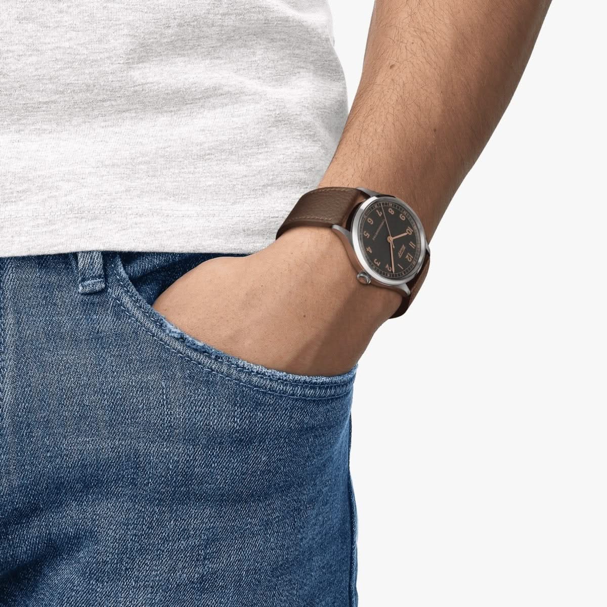 TISSOT Heritage 1938 39mm Watch