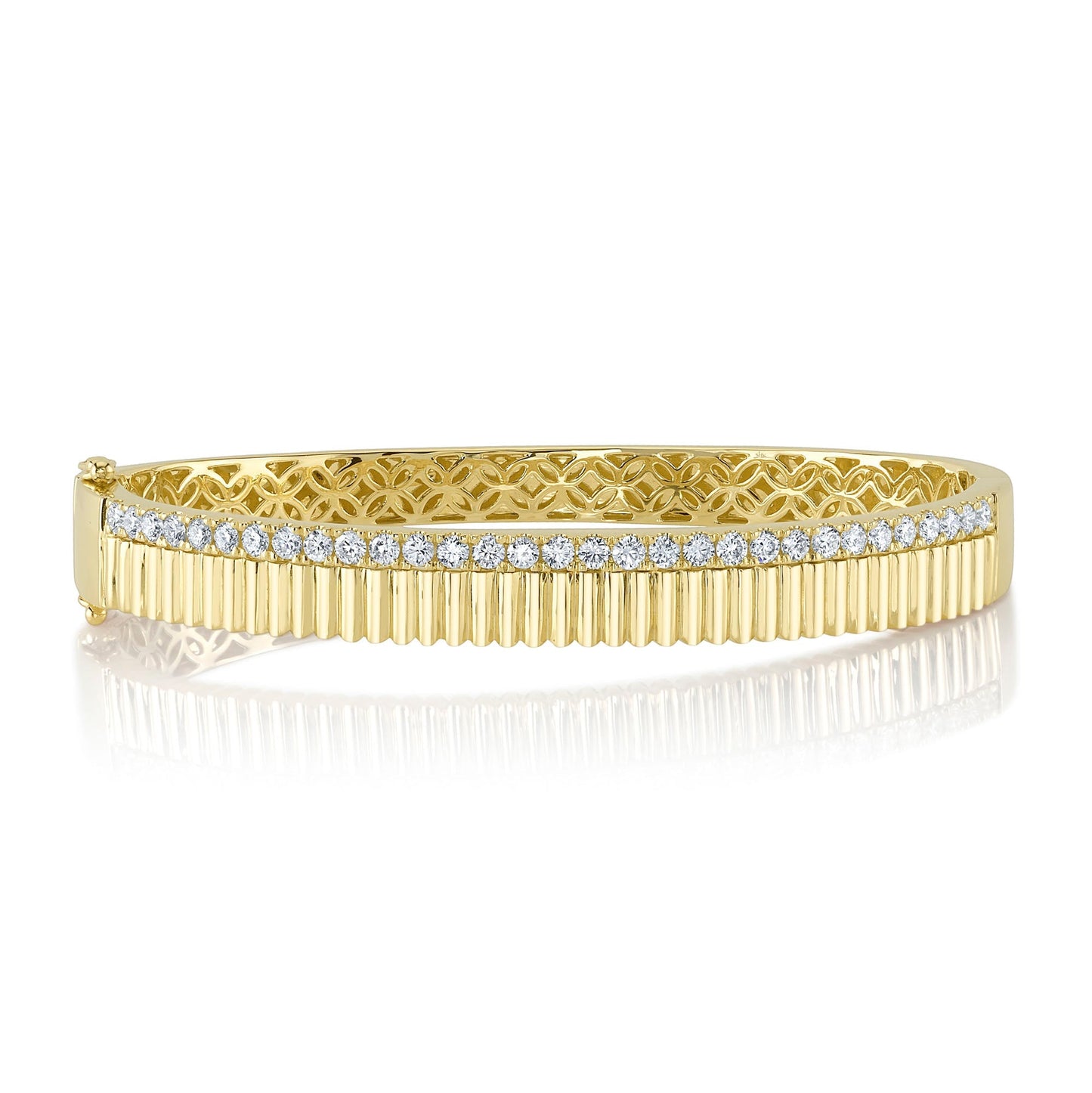 1.07CT 14K Y/G DIAMOND RIBBED BANGLE