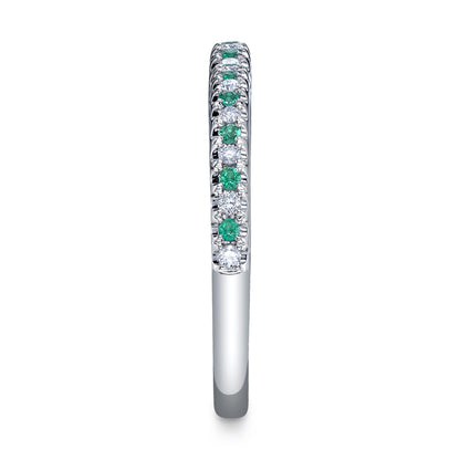 0.10CT DIAMOND & 0.10CT EMERALD 14K W/G LADY'S BAND