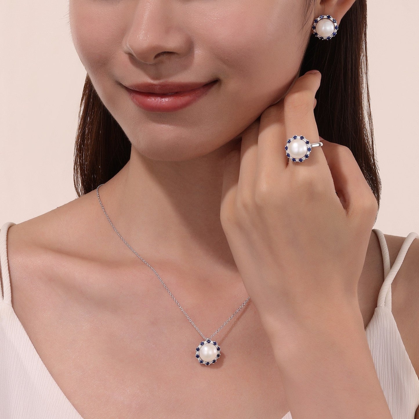 Cultured Freshwater Pearl Halo Ring
