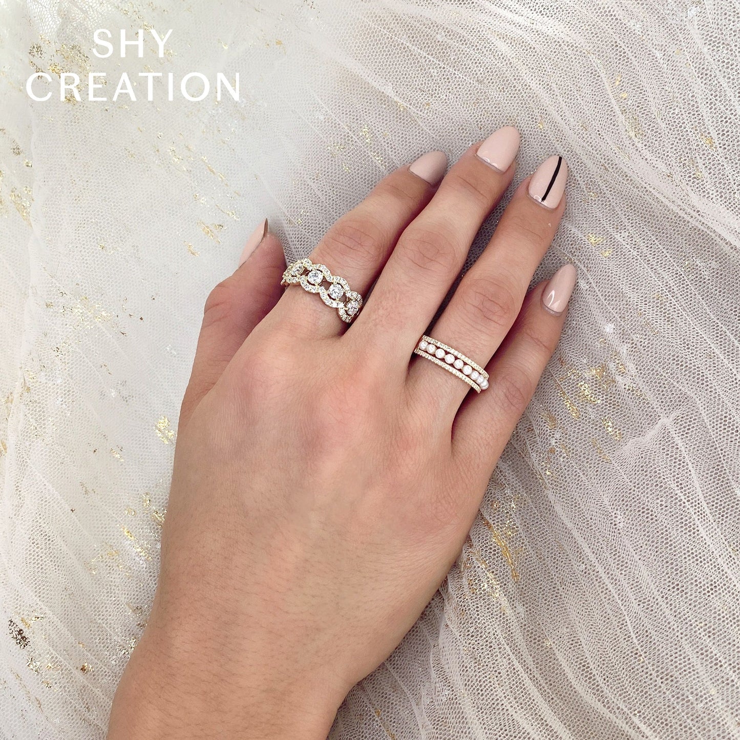 14K Yellow Gold Diamond and Cultured Pearl Band